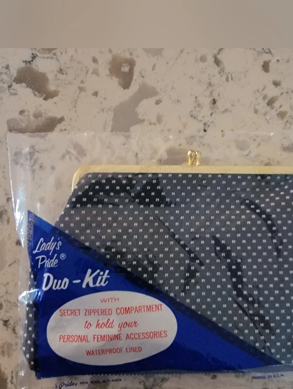 NOS‎ Vintage 1970s Lady’s Pride Navy Polka Dot Foldable Tote Bag Lucite Handles